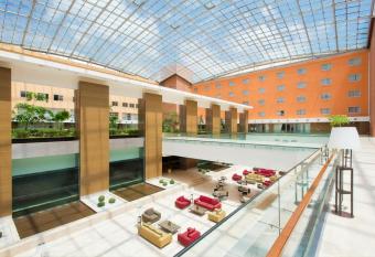 Plaza Caserta has Balcony rooms