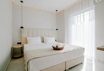 Aelia apartments 3 has Balcony rooms