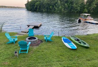 Little Landing Cottage On Cobbossee Lake has Balcony rooms
