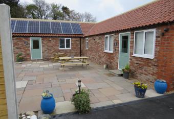 The Stables At Eastmoor Farm has Balcony rooms