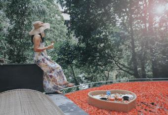 The Sebali Resort allows 18 year olds to book a room