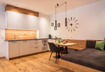 Luislhof - Apartment Herbae allows 18 year olds to book a room