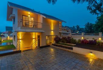 StayVista s Stars & Boulevards with Kids Zone, Gazebo Lawn, Stargazing Glass Ceiling, Indoor Activities has Balcony rooms