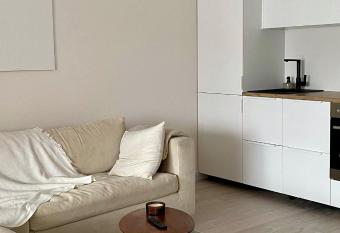 Lovely studio with balcony in central Tartu allows 18 year olds to book a room