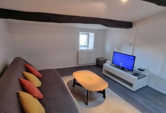 T2 March   Central de La Rochelle allows 18 year olds to book a room