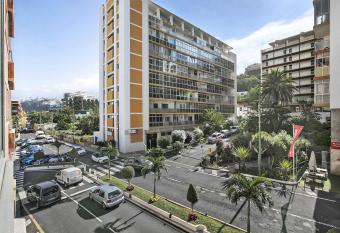 BELLO PUERTO has Balcony rooms