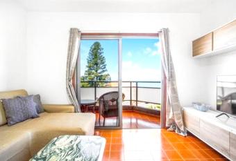 2 bedrooms appartement with sea view furnished balcony and wifi at Bajamar 1 km away from the beach has Balcony rooms