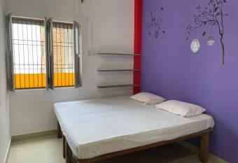 Indra Paying Guest House has Balcony rooms