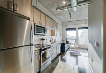 Sable 61 has Balcony rooms