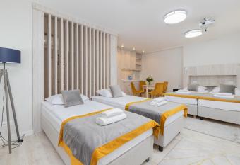 Villa Angela allows 18 year olds to book a room