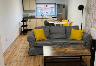 Central Plaza allows 18 year olds to book a room