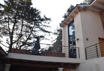 Departamento 6 con Terraza, Casa Don Pedro Faro allows 18 year olds to book a room