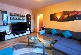 Happy place :) has Balcony rooms