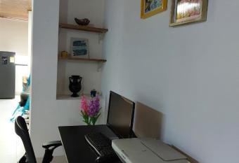 El mejor apartaestudio en el centro has Balcony rooms