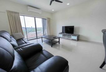 Setiawalk Puchong 4-6 pax 2R2B IOI Mall Sunway has Balcony rooms