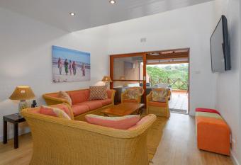 San Lameer Villa 2535 - Three bedroom Superior - 6 pax - San Lameer Rental Agency has Balcony rooms