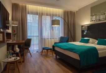 Hotel Topaz Pozna   Centrum has Balcony rooms