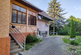 Zadora Haus has Balcony rooms