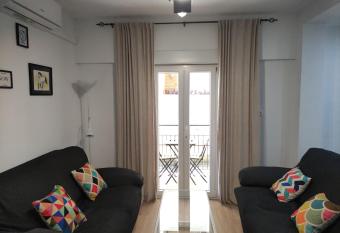 El pisito Sanl  car has Balcony rooms