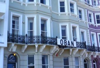 OYO Oban Hotel allows 18 year olds to book a room
