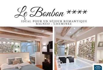 Majord Home Spa 4* - Le Bonbon -C  ur Vieille Ville allows 18 year olds to book a room