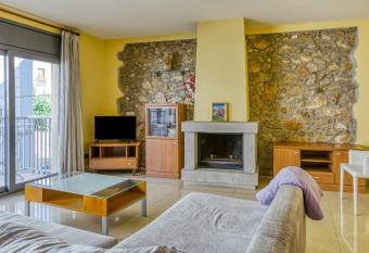 Estudio G has Balcony rooms