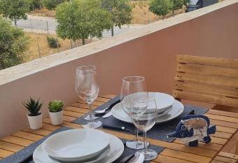 Lovely T2 has Balcony rooms