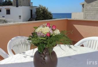 Villa Dijana has Balcony rooms