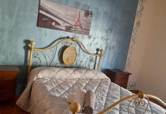 Casa zaida has Balcony rooms