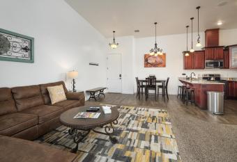 La Dolce Vita Villas 3 has Balcony rooms