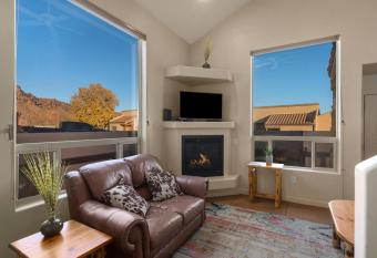 Rim Village Vista Unit 2 A6 has Balcony rooms