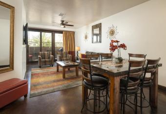 La Dolce Vita Villas 9 has Balcony rooms