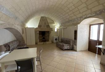 Corte nel borgo has Balcony rooms