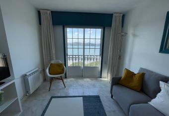 Oktheway Mi  o Little Beach has Balcony rooms