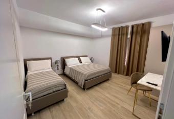 Rooms San Leonardo allows 18 year olds to book a room