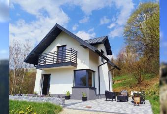 Domek w malowniczych Pieninach has Balcony rooms