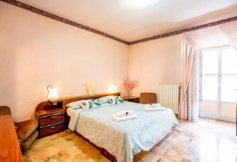 Nel cuore del Barocco Splendido Affittacamere Wi-Fi has Balcony rooms