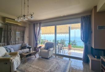 Bay View Apartment has Balcony rooms