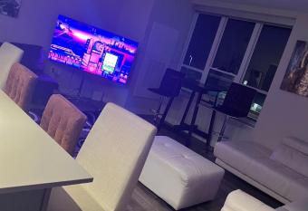 3 bedroom apartment in brand new complex near the metro train has Balcony rooms