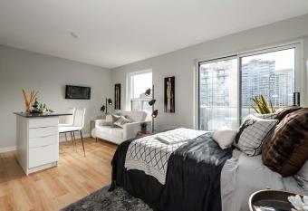 Top Floor 21 has Balcony rooms