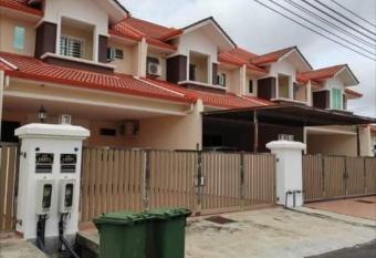 Bilik Sewa Airport Miri allows 18 year olds to book a room