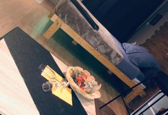 K   home chez vous allows 18 year olds to book a room