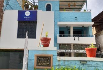 Blue town Hotel has Smoking/Balcony rooms