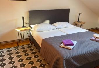 Dub Center Apartments Malinska SP has Balcony rooms