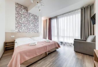 Kora Apartments has Balcony rooms