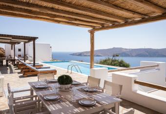 Estia s Residence has Balcony rooms