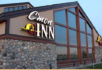 C'mon Inn & Suites Fargo has Balcony rooms