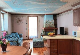 Il nido incantato has Balcony rooms