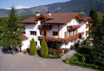 Residence Klementhof has Balcony rooms
