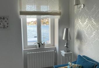 Apartman Priko 63A has Balcony rooms